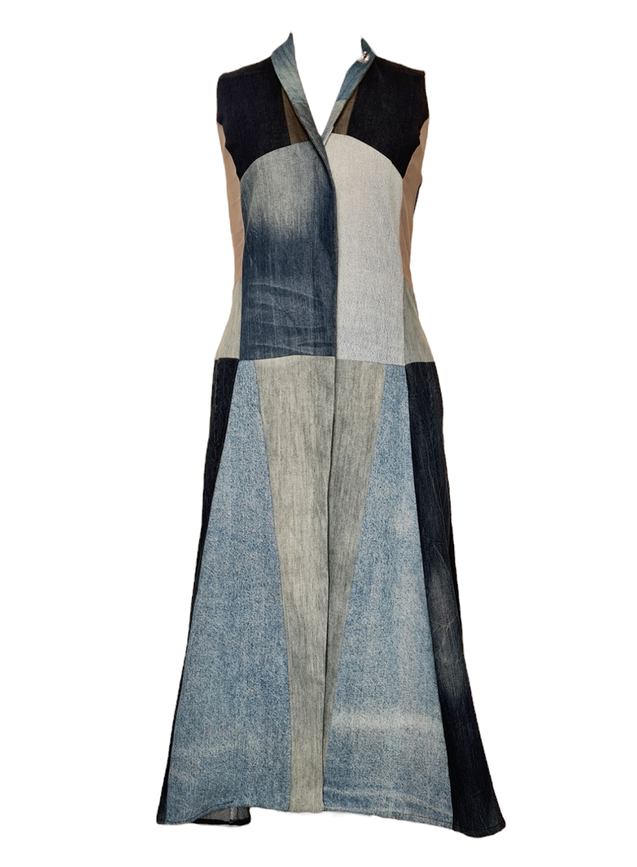 Robe longue garozange en jean recyclé. Vêtement éco-responsable upcyclée en France. Pièce unique personnalisable.