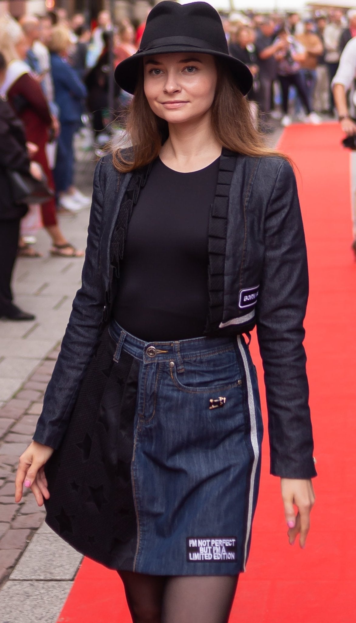 Jupe Kim jean recyclé et imprimé noir - garOzange vetements recyclés pour femmes made in France